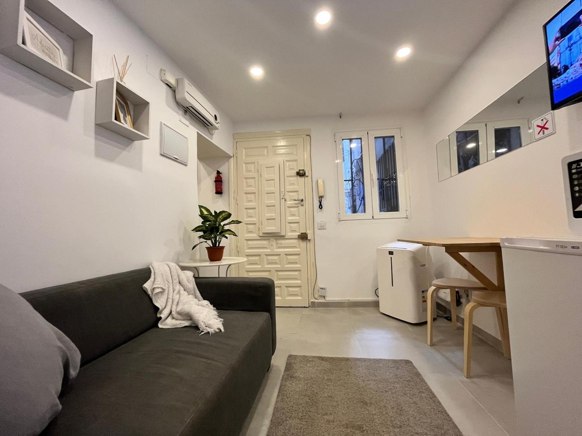 Acogedor Ile Madrid Baba Olivar Temporal Bagian luar foto